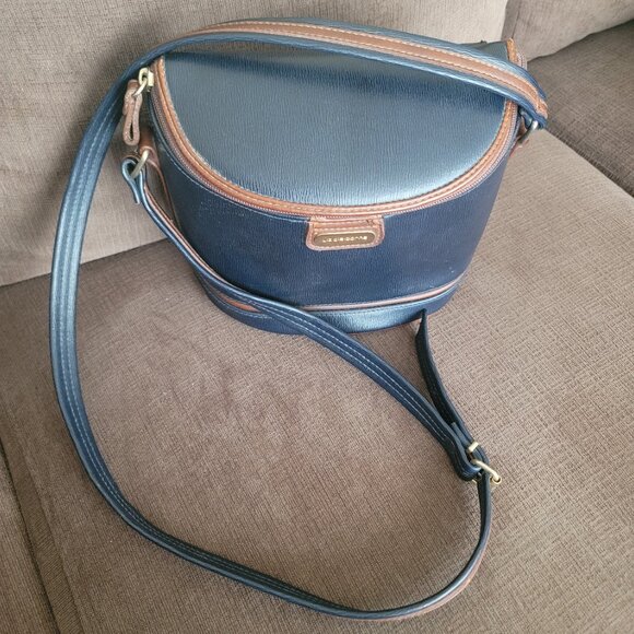 Vintage Liz Claiborne Navy Crossbody Bag Purse - Picture 1 of 9